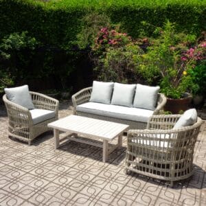 Featuring a spacious and comfortable seating arrangement, the Palma Collection includes deep-filled cushions and a contemporary design that blends seamlessly into any outdoor setting. Whether you're hosting guests or enjoying a quiet evening outdoors, this set provides unmatched style and comfort. Ideal for outdoor dining and lounging, the Palma Collection Outdoor Set is a must-have for those who seek sophisticated, high-quality outdoor furniture.