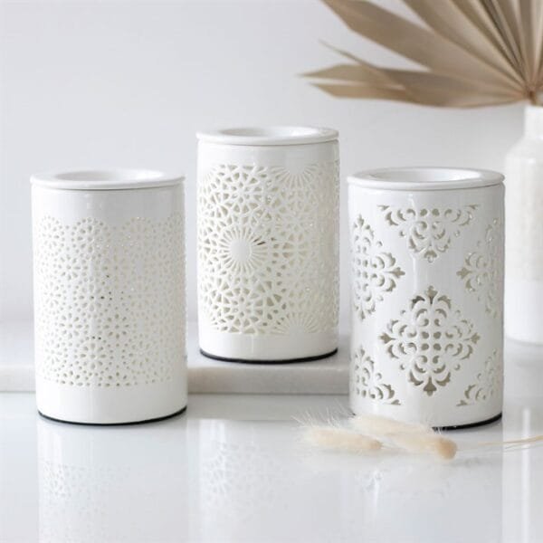Damask Cut Out Electric Oil Burner - Image 4