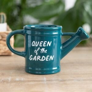 Queen of the Garden Watering Can Mug - Image 4
