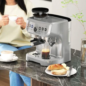 HOMCOM Espresso Machine with Grinder | 15 Bar Coffee Maker & Steam Wand - Image 4
